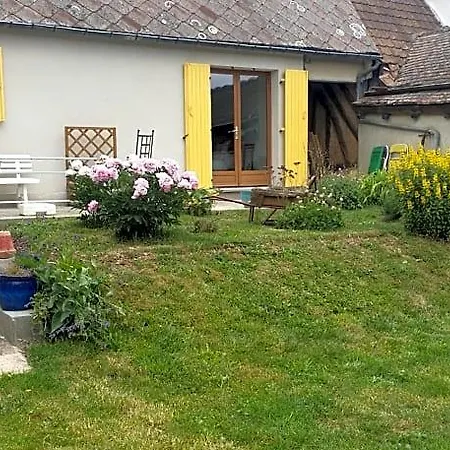 Au Bol D'eire Montreuil-sur-Breche