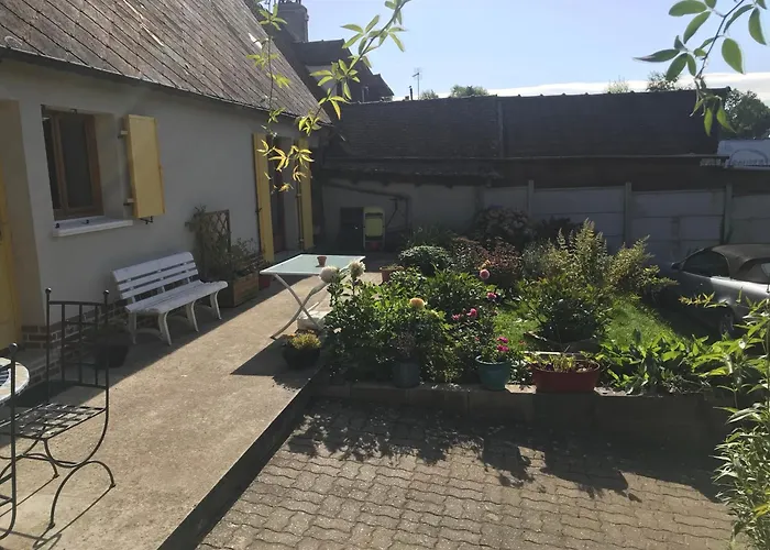 Au Bol D'eire Frühstückspension Montreuil-sur-Brêche